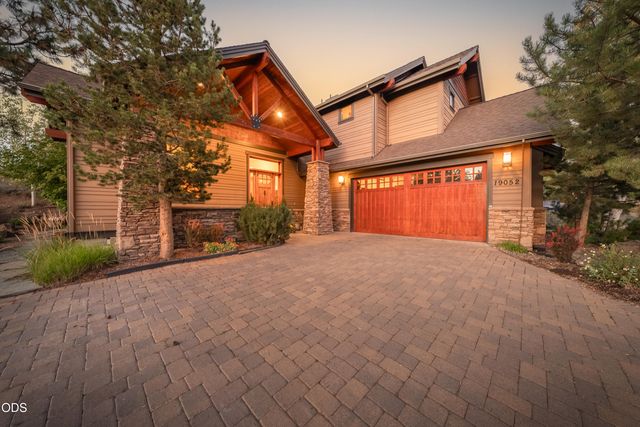 19052 Mt. Shasta Drive, Bend, OR 97703