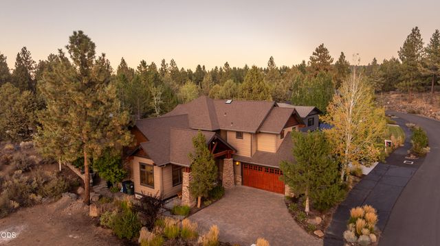19052 Mt. Shasta Drive, Bend, OR 97703
