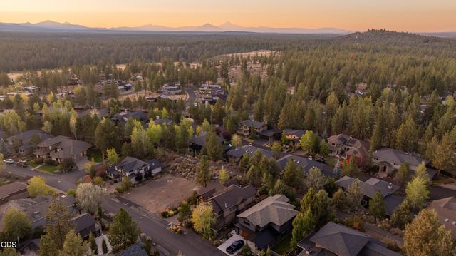 19052 Mt. Shasta Drive, Bend, OR 97703