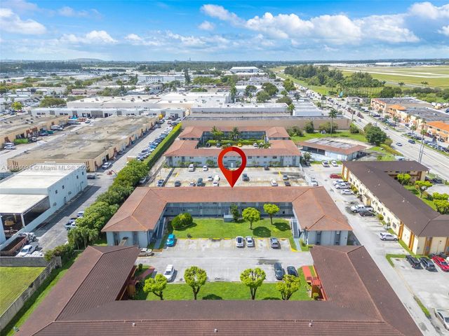 4050 NW 135th St 21-11, Opa-locka, FL 33054
