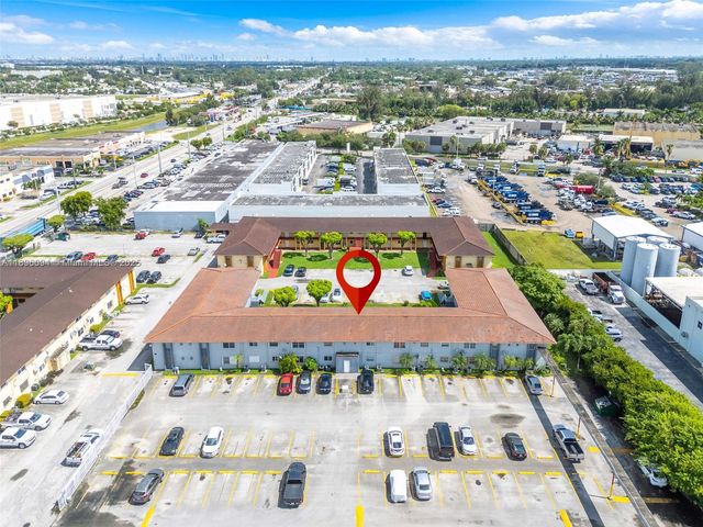 4050 NW 135th St 21-11, Opa-locka, FL 33054
