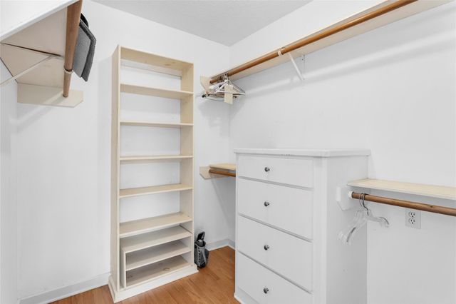 67 Harbor Lane, Kemah, TX 77565