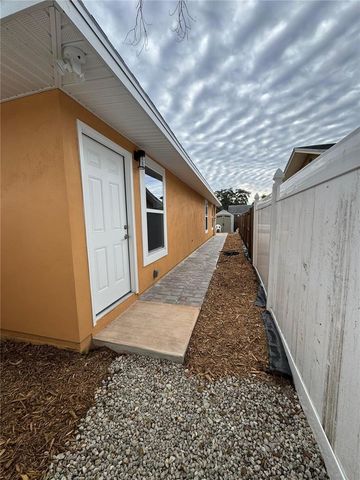 8623 BAYLOR CIRCLE, Orlando, FL 32817