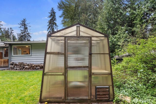 20621 SE 159th Street, Renton, WA 98059