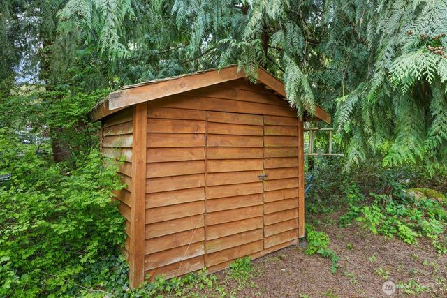 20621 SE 159th Street, Renton, WA 98059