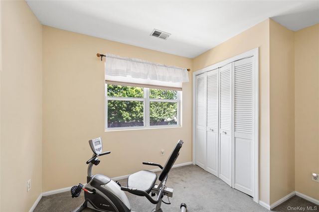 2295 Milburn Avenue 11, Baldwin, NY 11510