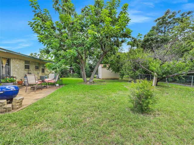 2407 Towerwood Drive, Carrollton, TX 75006