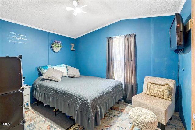 816 Lickskillet Road, Warrenton, NC 27589