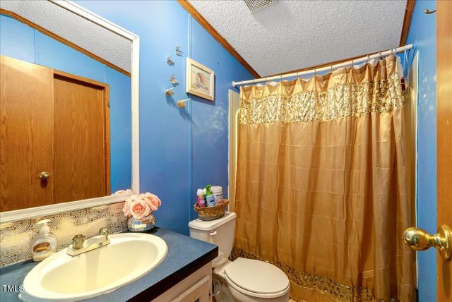 816 Lickskillet Road, Warrenton, NC 27589