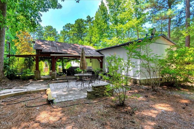 816 Lickskillet Road, Warrenton, NC 27589