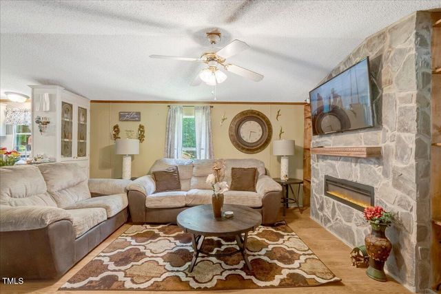 816 Lickskillet Road, Warrenton, NC 27589