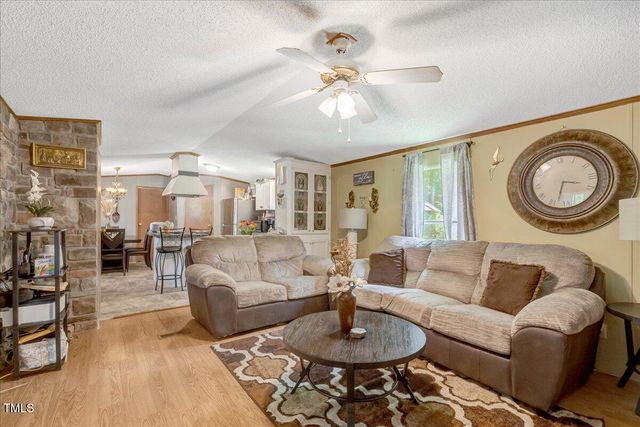 816 Lickskillet Road, Warrenton, NC 27589