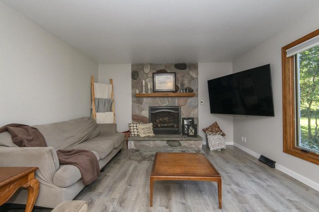 2121 September DRIVE, Racine, WI 53402