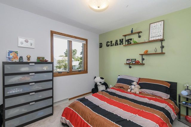 2121 September DRIVE, Racine, WI 53402