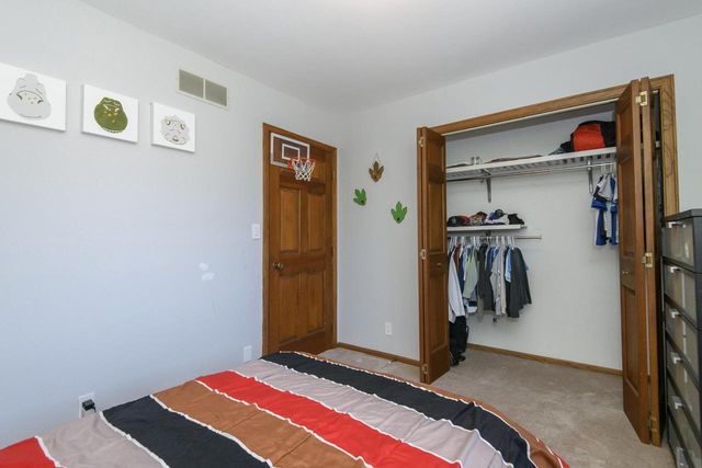 2121 September DRIVE, Racine, WI 53402
