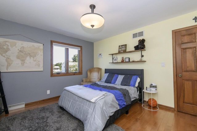 2121 September DRIVE, Racine, WI 53402