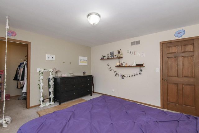 2121 September DRIVE, Racine, WI 53402
