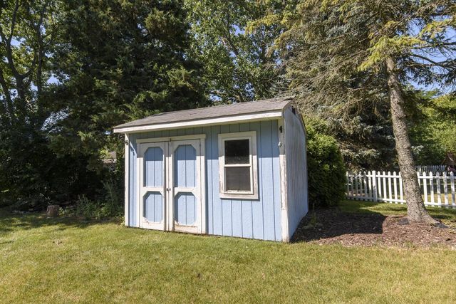 2121 September DRIVE, Racine, WI 53402
