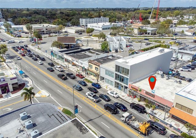 653 NE 125th St, North Miami, FL 33161