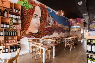 653 NE 125th St, North Miami, FL 33161