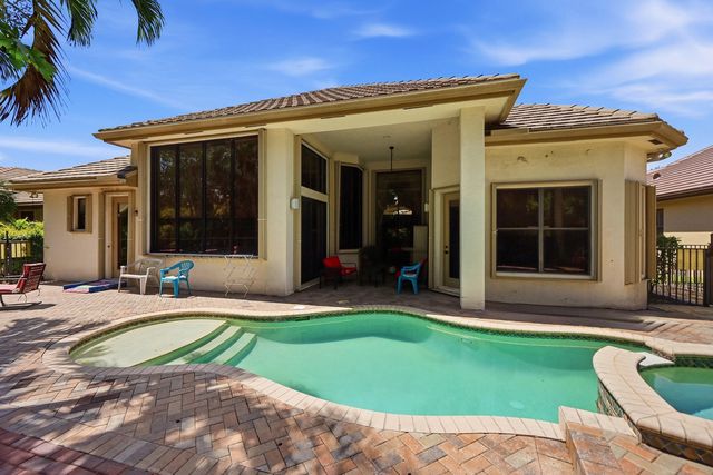 10340 Trianon Place, Wellington, FL 33449