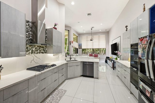 10340 Trianon Place, Wellington, FL 33449
