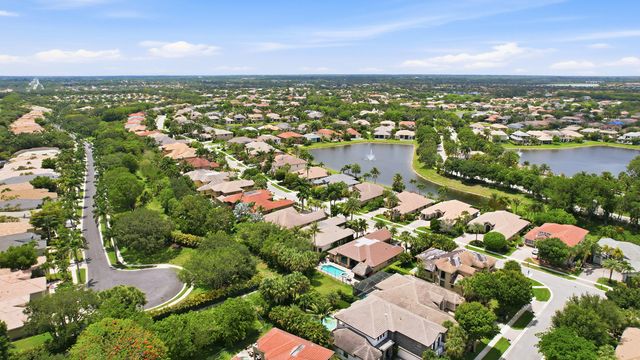 10340 Trianon Place, Wellington, FL 33449