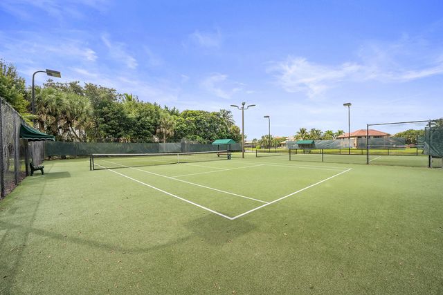 10340 Trianon Place, Wellington, FL 33449