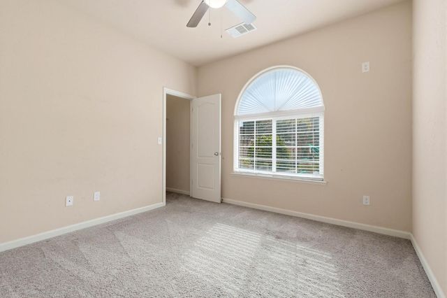 2852 W Indiana, Caruthers, CA 93609