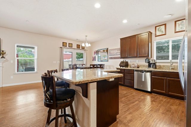 2852 W Indiana, Caruthers, CA 93609