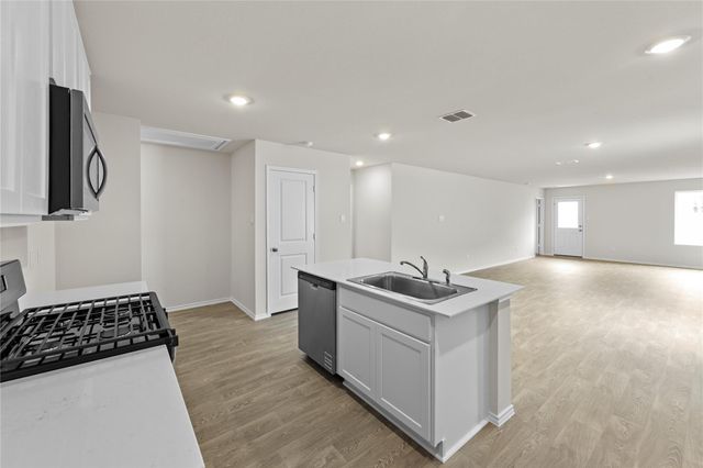 371 Low Pasture TRL, Maxwell, TX 78656