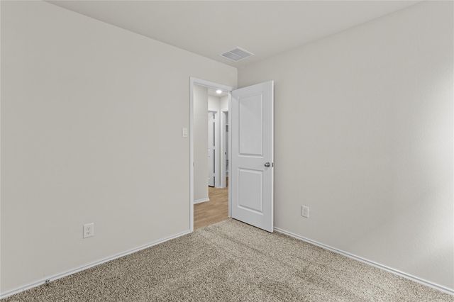 371 Low Pasture TRL, Maxwell, TX 78656