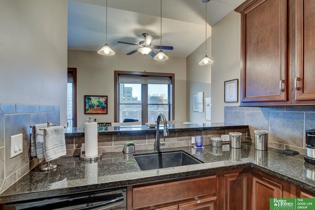 210 S 16th Street, Omaha, NE 68102