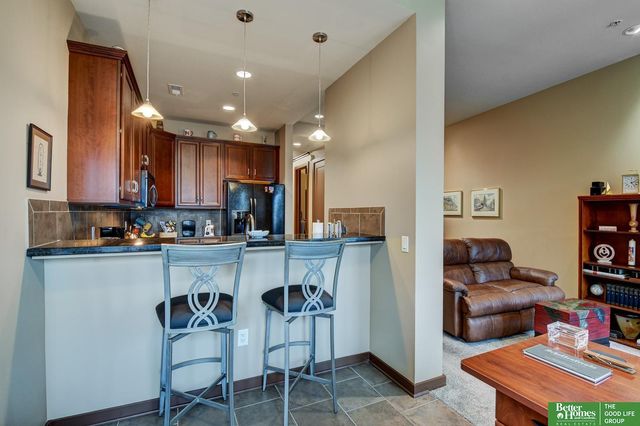 210 S 16th Street, Omaha, NE 68102