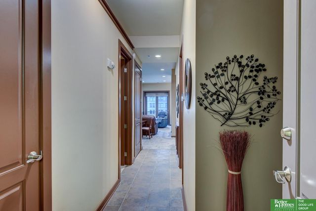 210 S 16th Street, Omaha, NE 68102