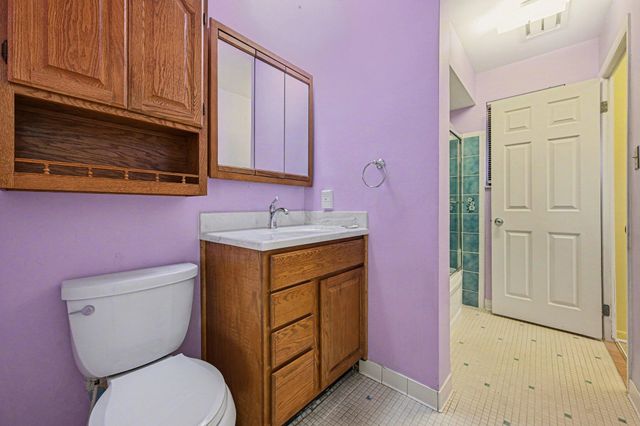 15600 Sunset Street, Livonia, MI 48154