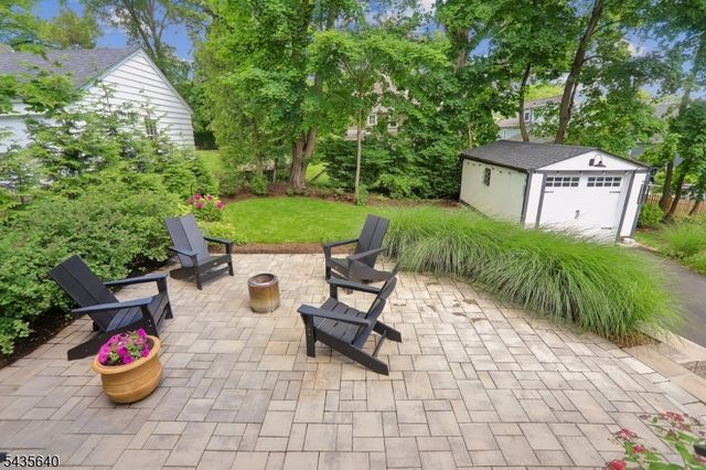 21 Evergreen Pl, Maplewood Twp., NJ 07040