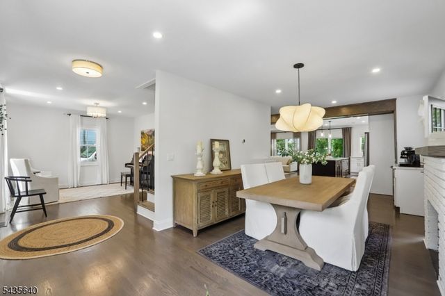21 Evergreen Pl, Maplewood Twp., NJ 07040