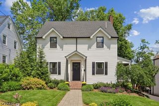 21 Evergreen Pl, Maplewood Twp., NJ 07040