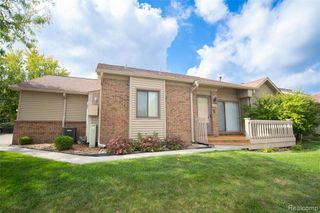 7080 Elmhurst, West Bloomfield, MI 48322