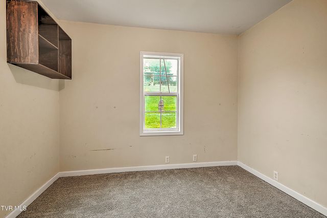 409 Crockett Street, Bristol, VA 24201