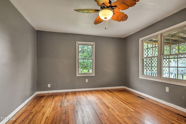409 Crockett Street, Bristol, VA 24201