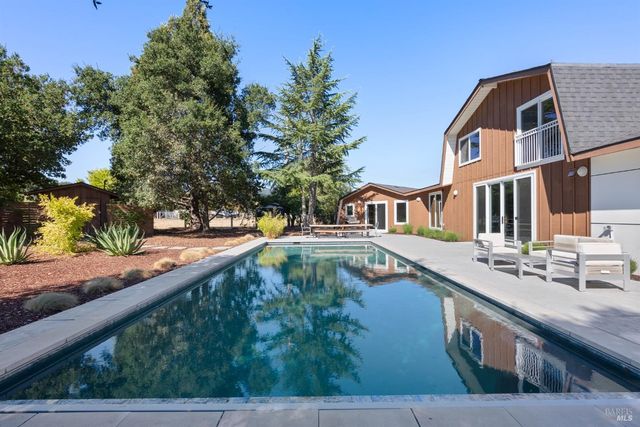 1230 Fowler Creek Rd, Sonoma, CA 95476