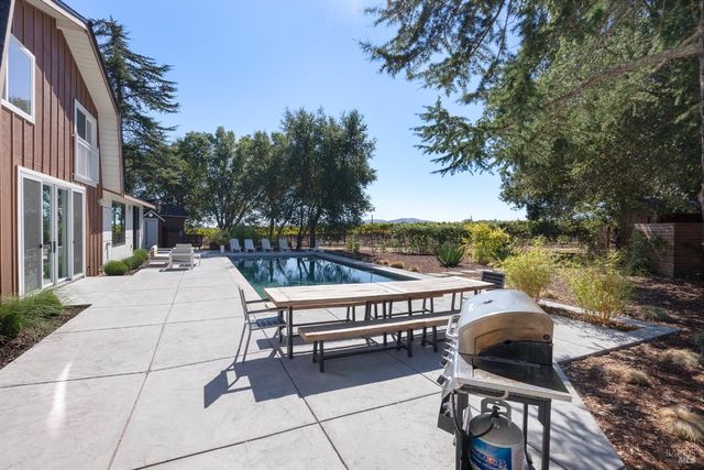 1230 Fowler Creek Rd, Sonoma, CA 95476