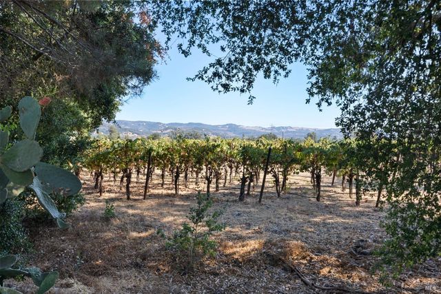 1230 Fowler Creek Rd, Sonoma, CA 95476