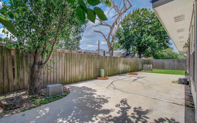 18523 Dennington Drive, Katy, TX 77449