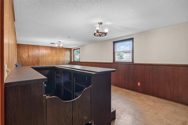 2365 106th Avenue NW, Coon Rapids, MN 55433