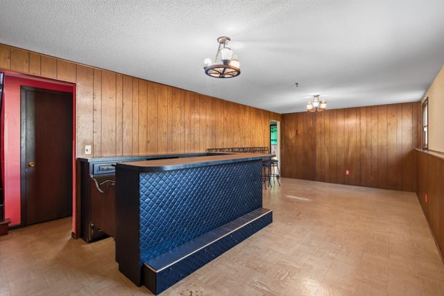 2365 106th Avenue NW, Coon Rapids, MN 55433