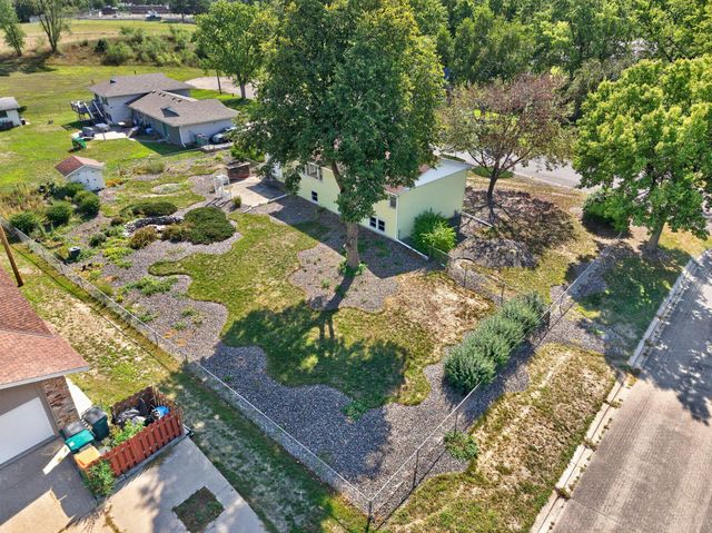 2365 106th Avenue NW, Coon Rapids, MN 55433