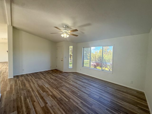 4974 SE Goble Drive, Prineville, OR 97754